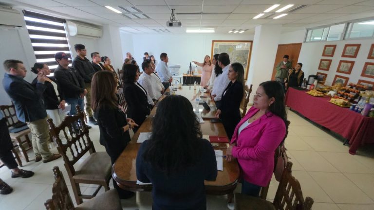 Aprueban campaña predial 2027 en Cuautlancingo; designan a Gabriela Reséndiz como nueva secretaria de Ayuntamiento